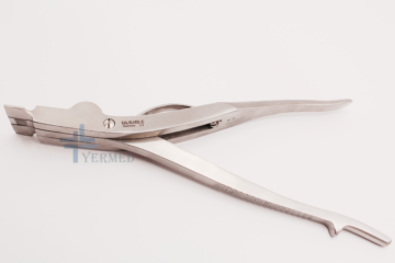 Cast Spreader