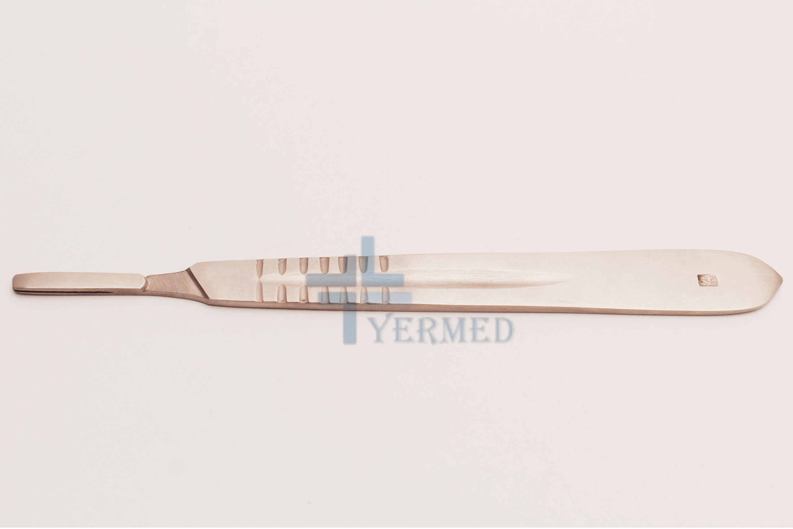 Scalpel Handle №4